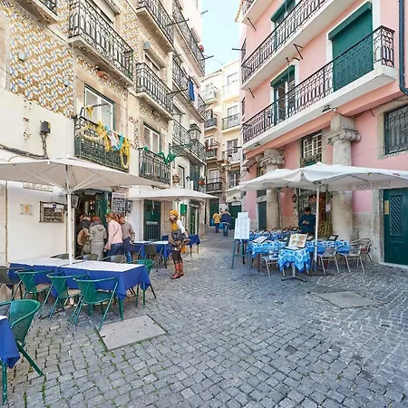 Apartment Charming In Alfama *