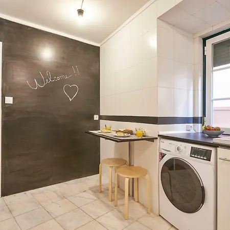 Charming In Alfama Apartman