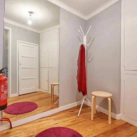 Charming In Alfama Апартаменты Лиссабон