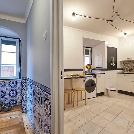 Apartment Charming In Alfama Lisbon