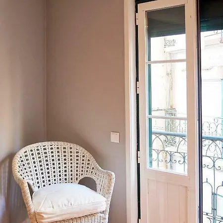 Charming In Alfama Lisboa